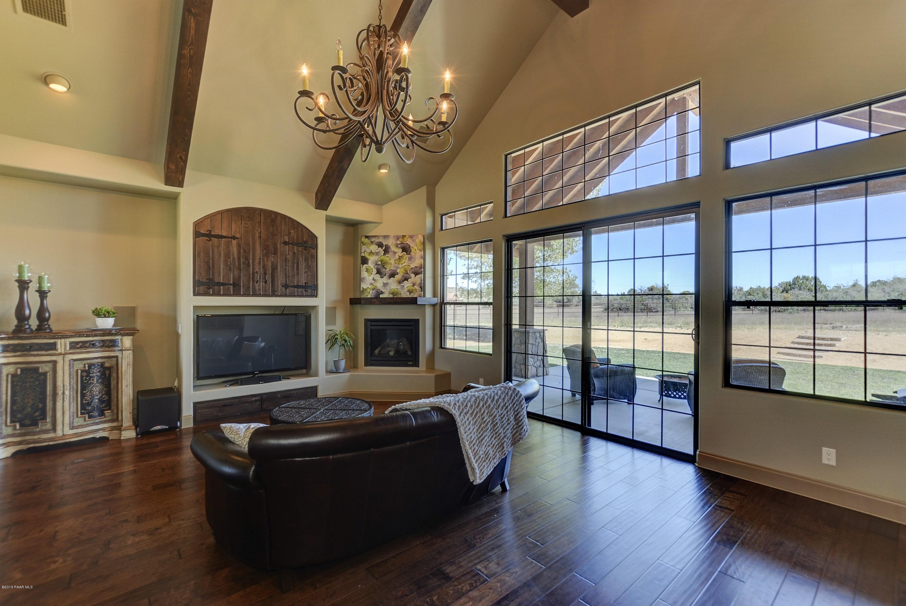 9785 North Equine Road Prescott, AZ 86305 - Photo 12 of 46 Living Room 2