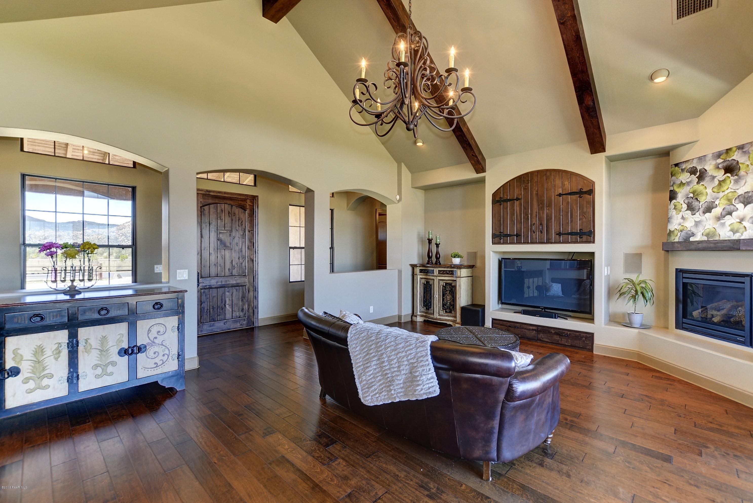 9785 North Equine Road Prescott, AZ 86305 - Photo 14 of 46 Living Room 4