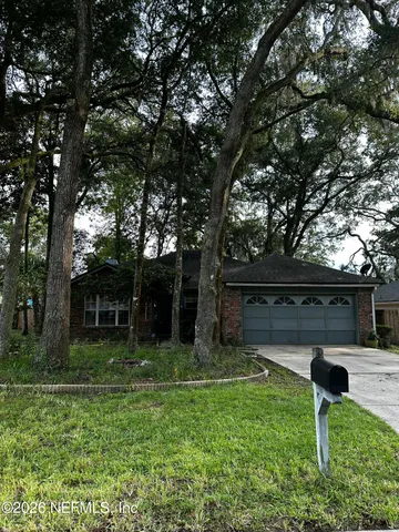$2,100 | 10942 Houndwell Way, Jacksonville, FL 32225