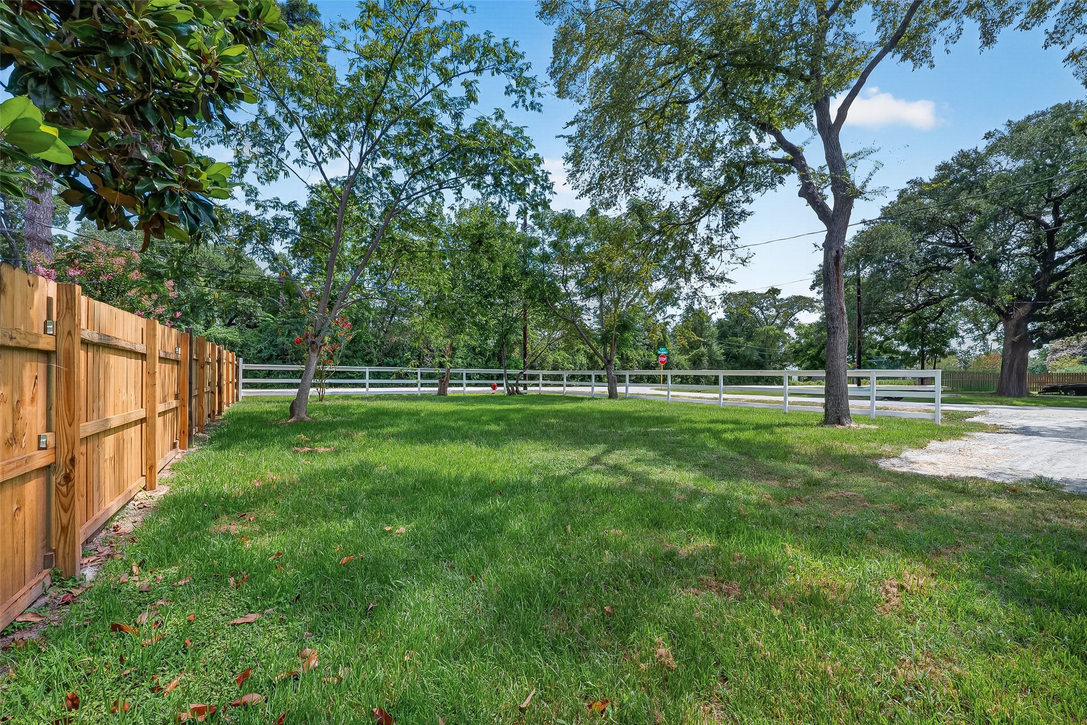 106 South 9th Street Highlands, TX 77562 - Photo 48 of 50