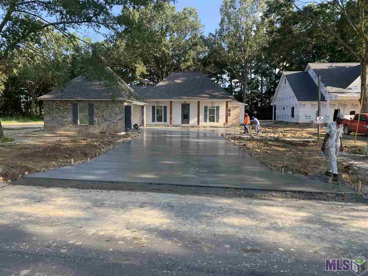 30718 Dunn Road Denham Springs, LA 70726 - Photo 1 of 6 Gallery Image 1