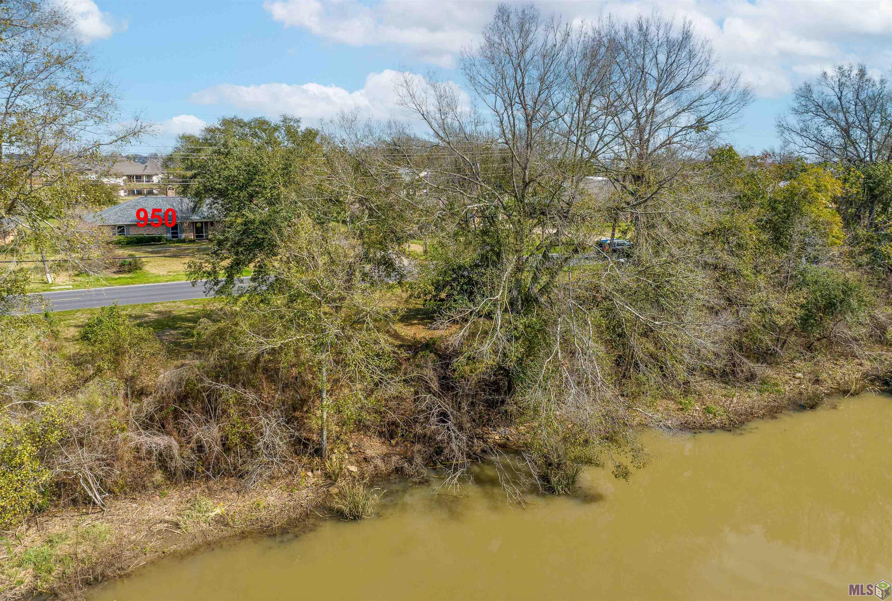 950 Bayou Road Thibodaux, LA 70301 - Photo 11 of 28 Gallery Image 11