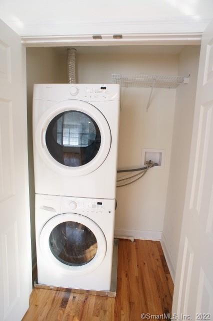 15 Arch Street, Unit B8 Norwalk, CT 06850 - Photo 8 of 10 a utility room with dryer and washer