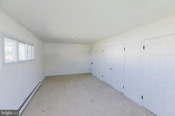 $494,900 | 21 Velvet Lane, Levittown, PA 19054