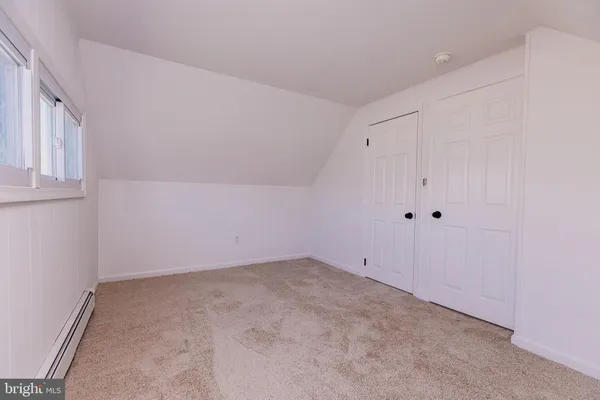 $494,900 | 21 Velvet Lane, Levittown, PA 19054