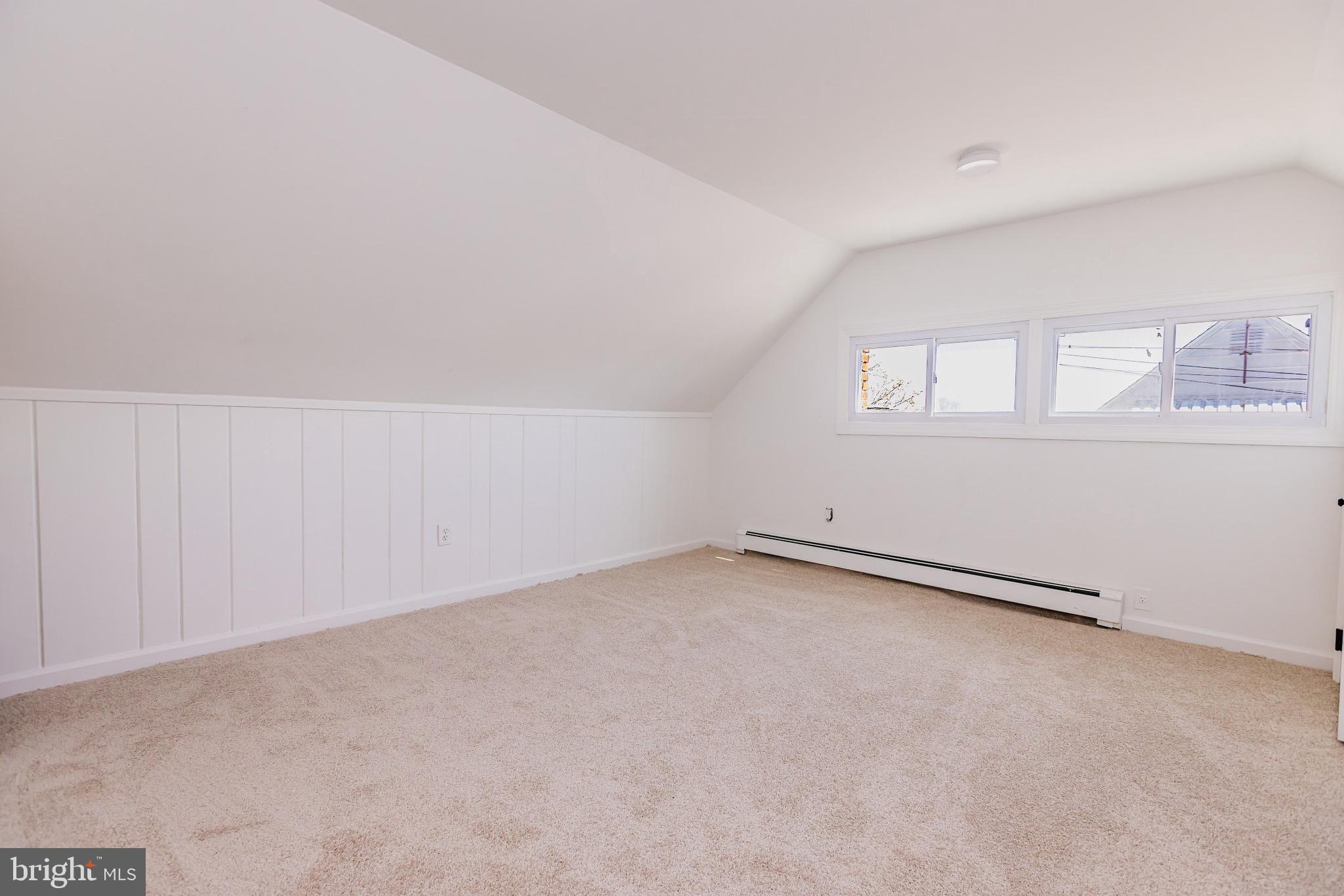 21 Velvet Lane Levittown, PA 19054 - Photo 36 of 47 an empty room with windows