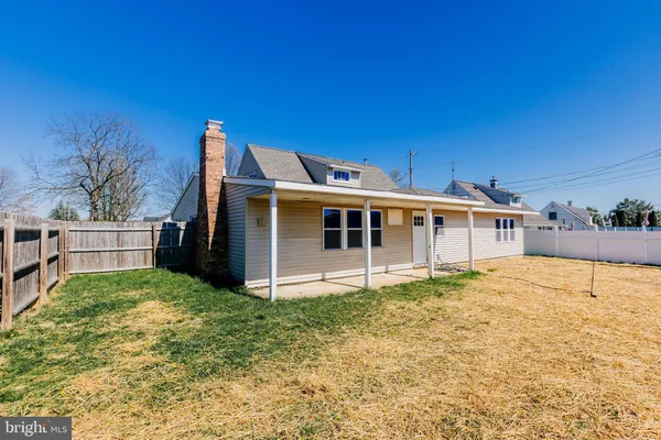 $494,900 | 21 Velvet Lane, Levittown, PA 19054