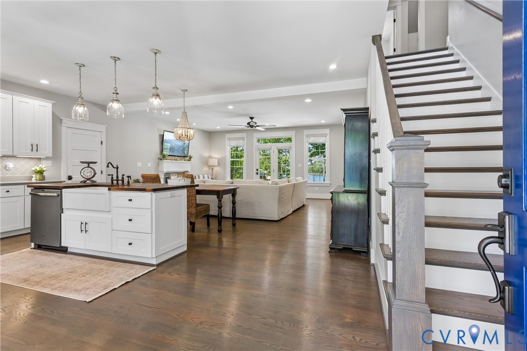 1135 Bennett Farm Road Locust Hill, VA 23092 - Photo 3 of 75