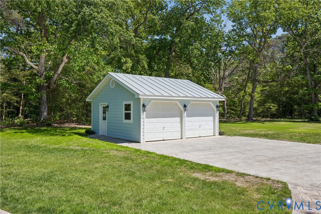 1135 Bennett Farm Road Locust Hill, VA 23092 - Photo 38 of 75