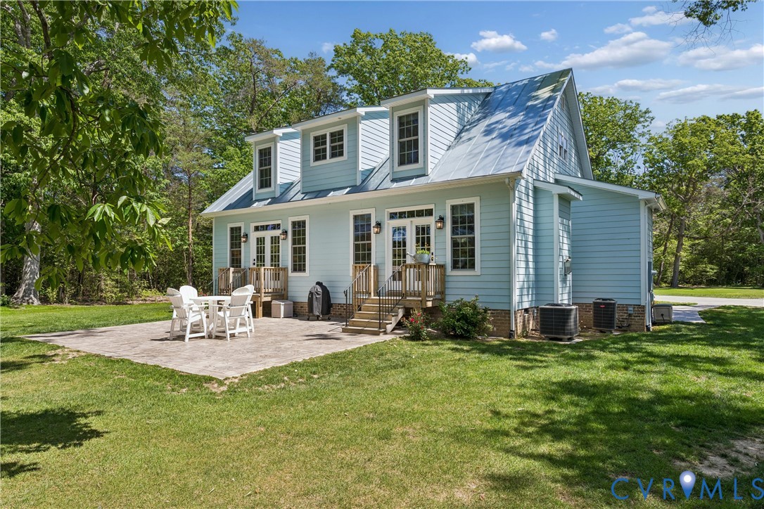 1135 Bennett Farm Road Locust Hill, VA 23092 - Photo 40 of 75