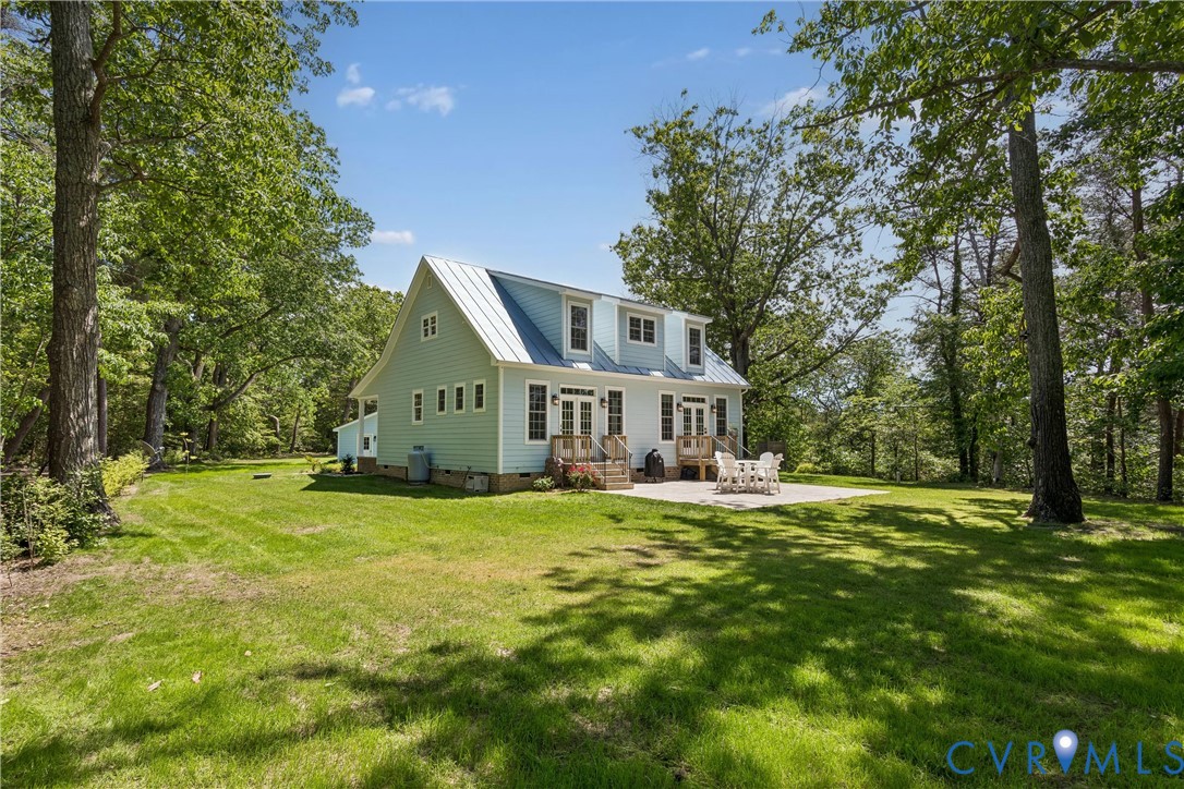 1135 Bennett Farm Road Locust Hill, VA 23092 - Photo 42 of 75