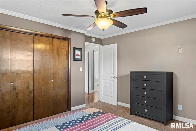 $219,900 | 114 Velda Street, Farmersville, IL 62533