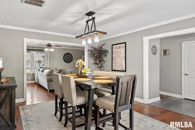 $219,900 | 114 Velda Street, Farmersville, IL 62533