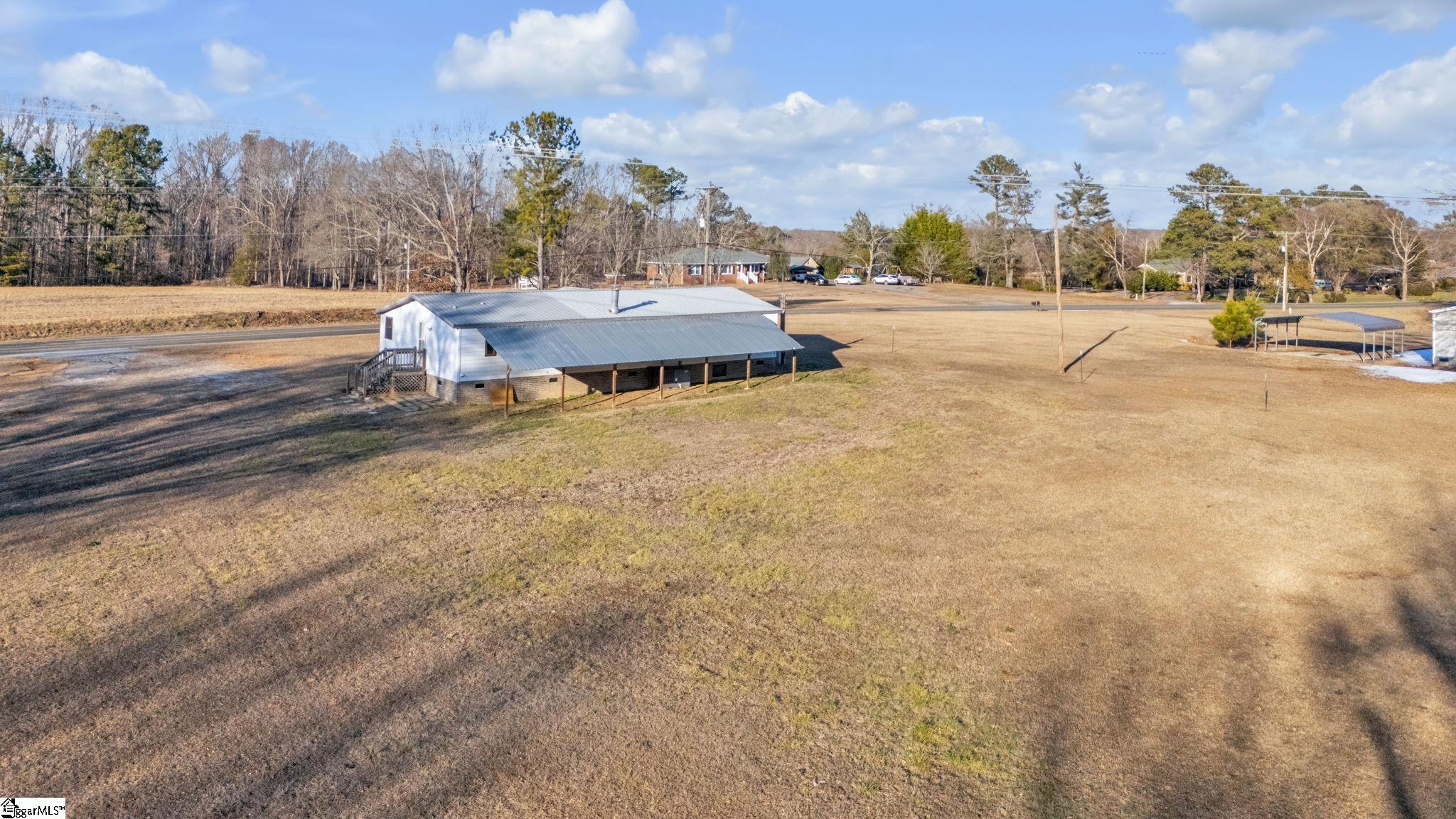3079 Lakeview Drive Laurens, SC 29360 - Photo 27 of 30