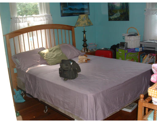 74 Bither Street Springfield, MA 01118 - Photo 20 of 22 a close view of dining table