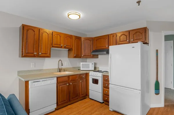 $399,900 | 611 Ocean Boulevard, Unit 3, Hampton, NH 03842