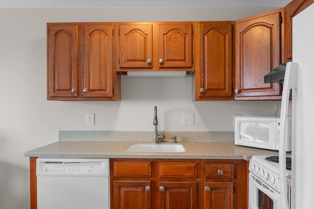 611 Ocean Boulevard, Unit 3 Hampton, NH 03842 - Photo 14 of 31