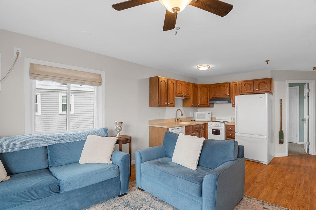 611 Ocean Boulevard, Unit 3 Hampton, NH 03842 - Photo 9 of 31