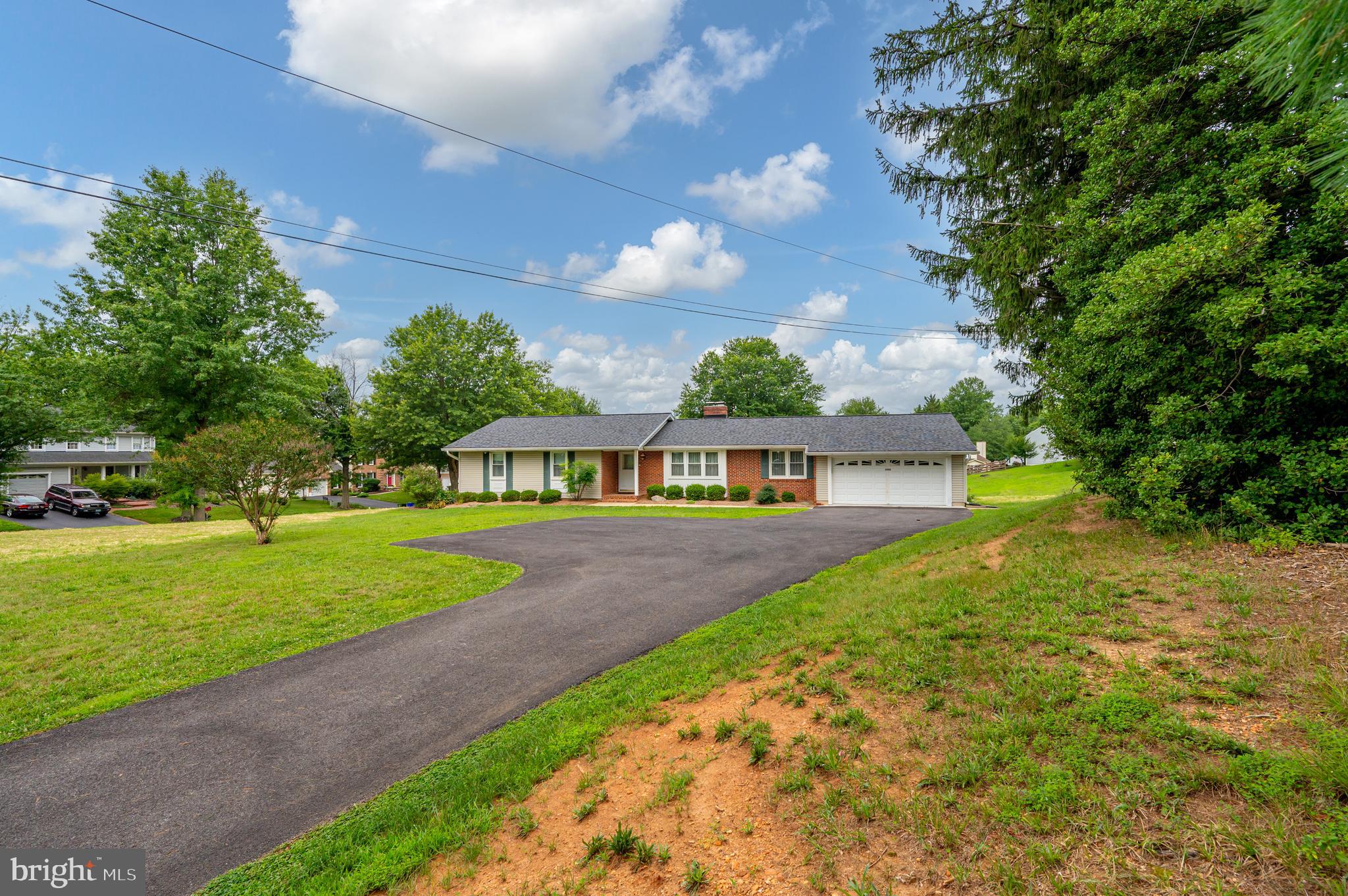 4900 Ilchester Road Ellicott City, MD 21043 - Photo 2 of 42