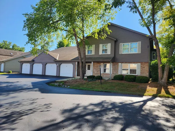 $239,900 | 943 Crestwood Drive, Burlington, WI 53105