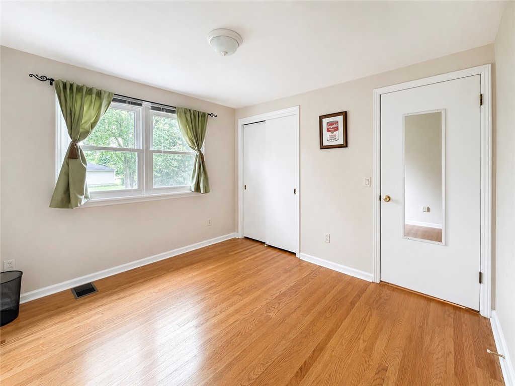 76 Bromley Road Pittsford, NY 14534 - Photo 38 of 50