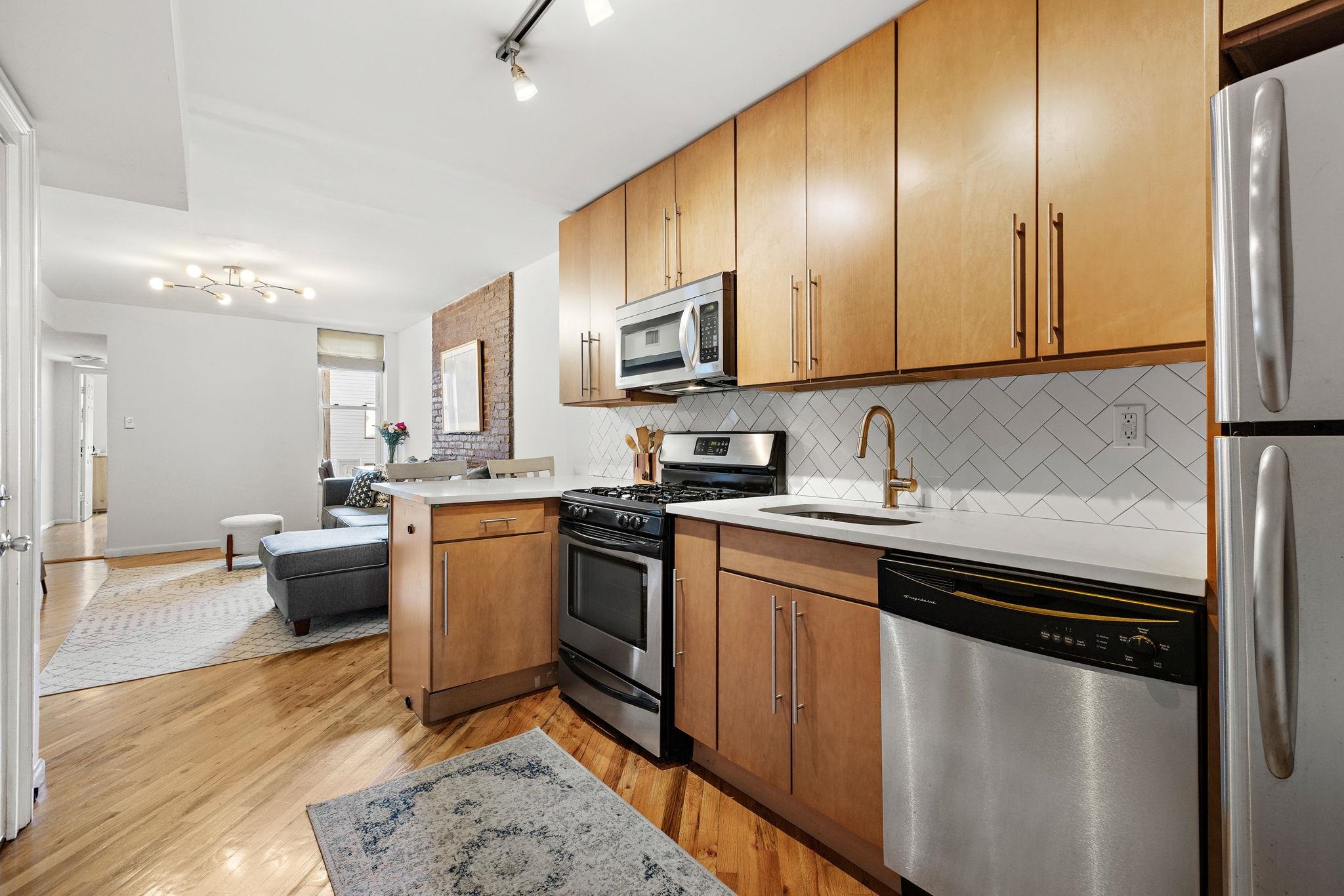 118 Clinton Street, Unit 7 Hoboken, NJ 07030 - Photo 6 of 14