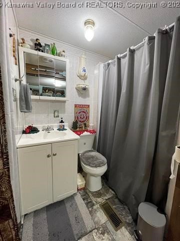 653 Herold Road Sutton, WV 26601 - Photo 14 of 23 Bathroom