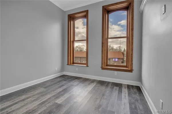 $1,250 | 27 Main Street, Royalton, NY 14105
