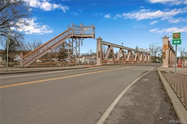$1,250 | 27 Main Street, Royalton, NY 14105