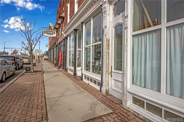 $1,250 | 27 Main Street, Royalton, NY 14105