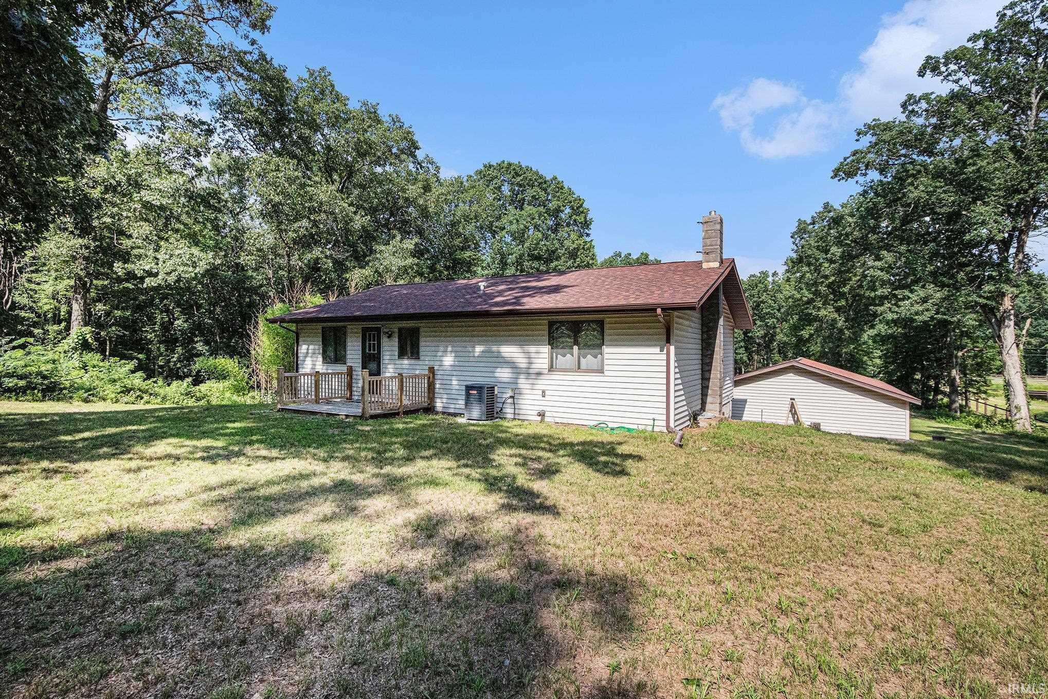 10019 Upas Road Plymouth, IN 46563 - Photo 5 of 31 Gallery Image 5