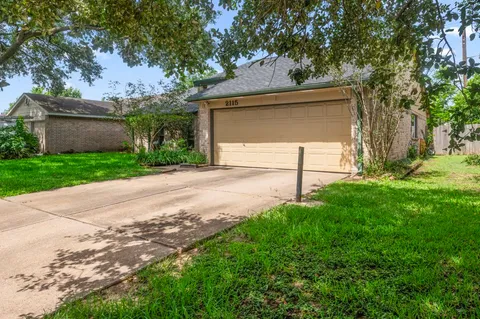 $240,000 | 2115 Fort Laramie Drive, Katy, TX 77449