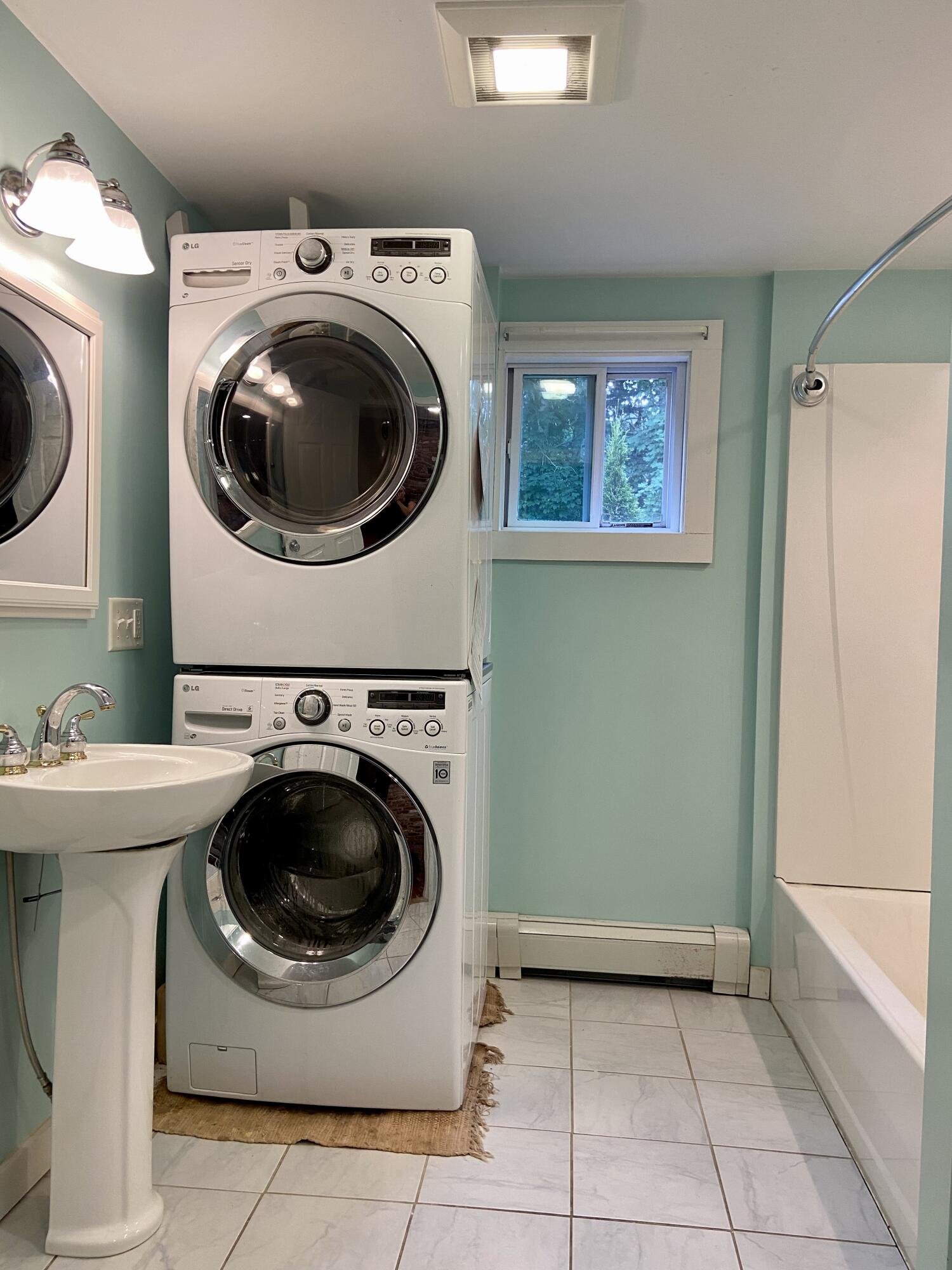 43 Bay Road Harwich, MA 02645 - Photo 10 of 24 a utility room with dryer and washer