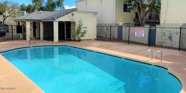 $1,595 | 1542 West Sahuaro Drive, Unit 4, Phoenix, AZ 85029