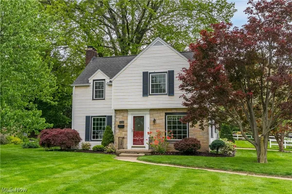 $268,000 | 3239 Market Avenue North, Canton, OH 44709