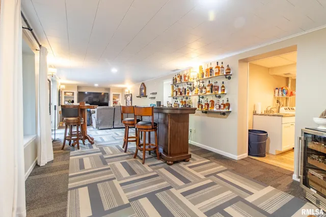 $250,000 | 1224 West Calhoun Street, Macomb, IL 61455