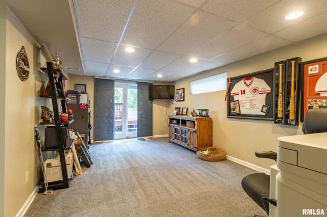 $250,000 | 1224 West Calhoun Street, Macomb, IL 61455