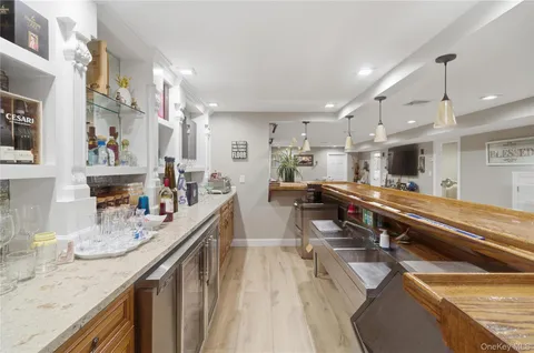 $2,150,000 | 27 Davison Place, Rockville Centre, NY 11570