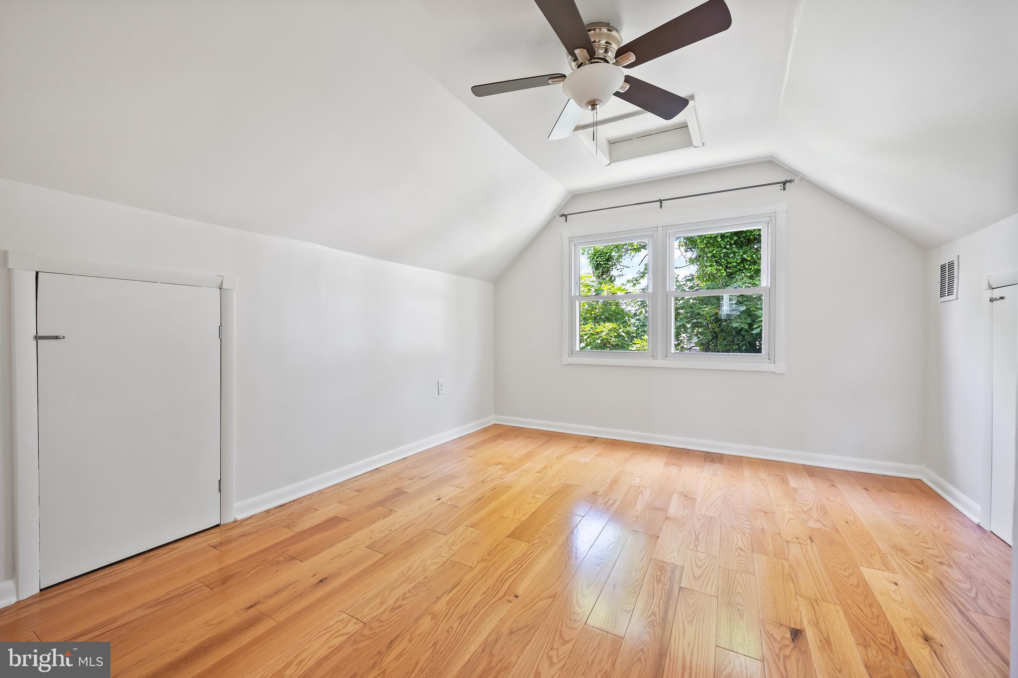 733 Cliffedge Road Baltimore, MD 21208 - Photo 24 of 46