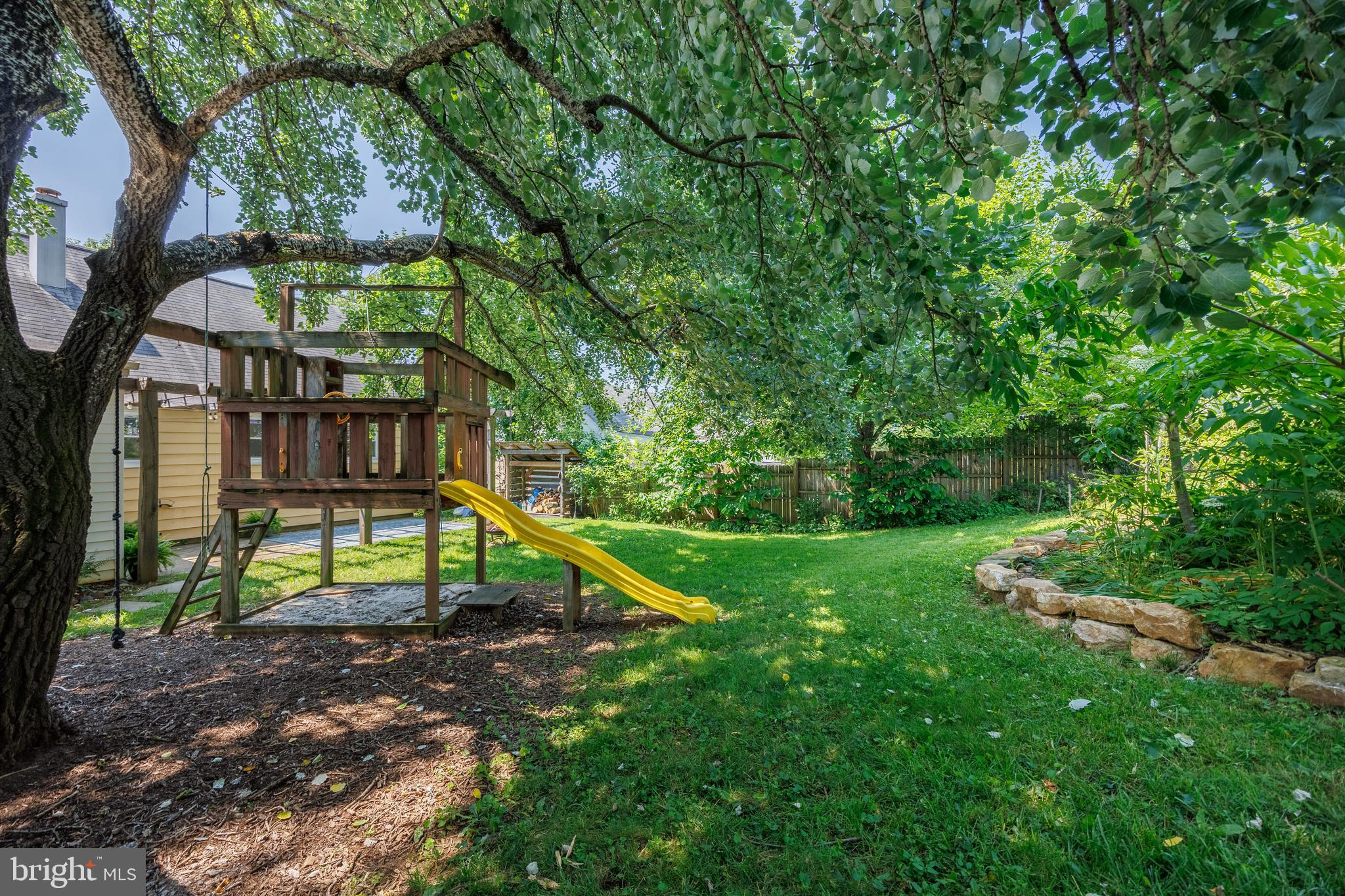 733 Cliffedge Road Baltimore, MD 21208 - Photo 42 of 46