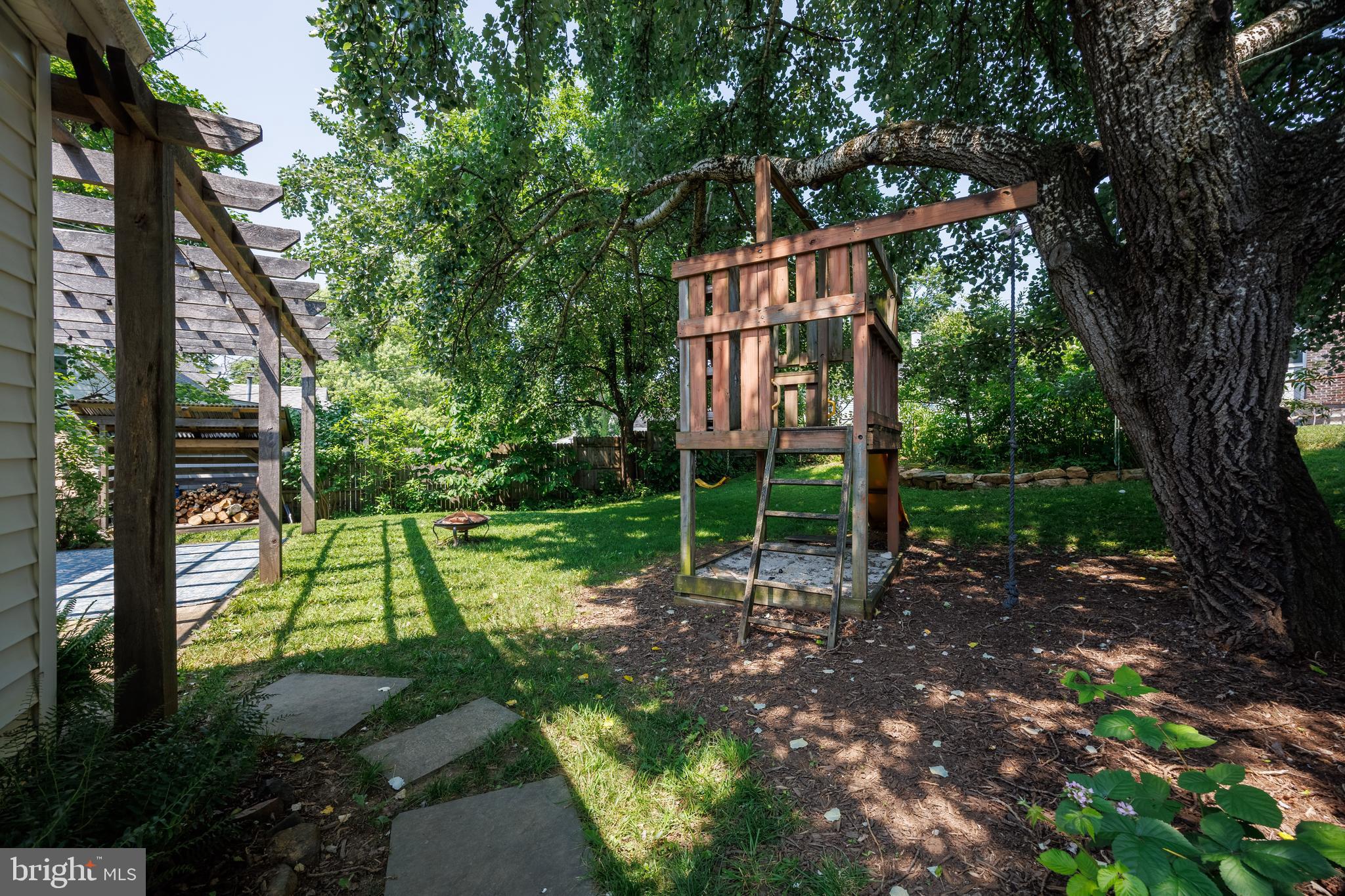 733 Cliffedge Road Baltimore, MD 21208 - Photo 44 of 46