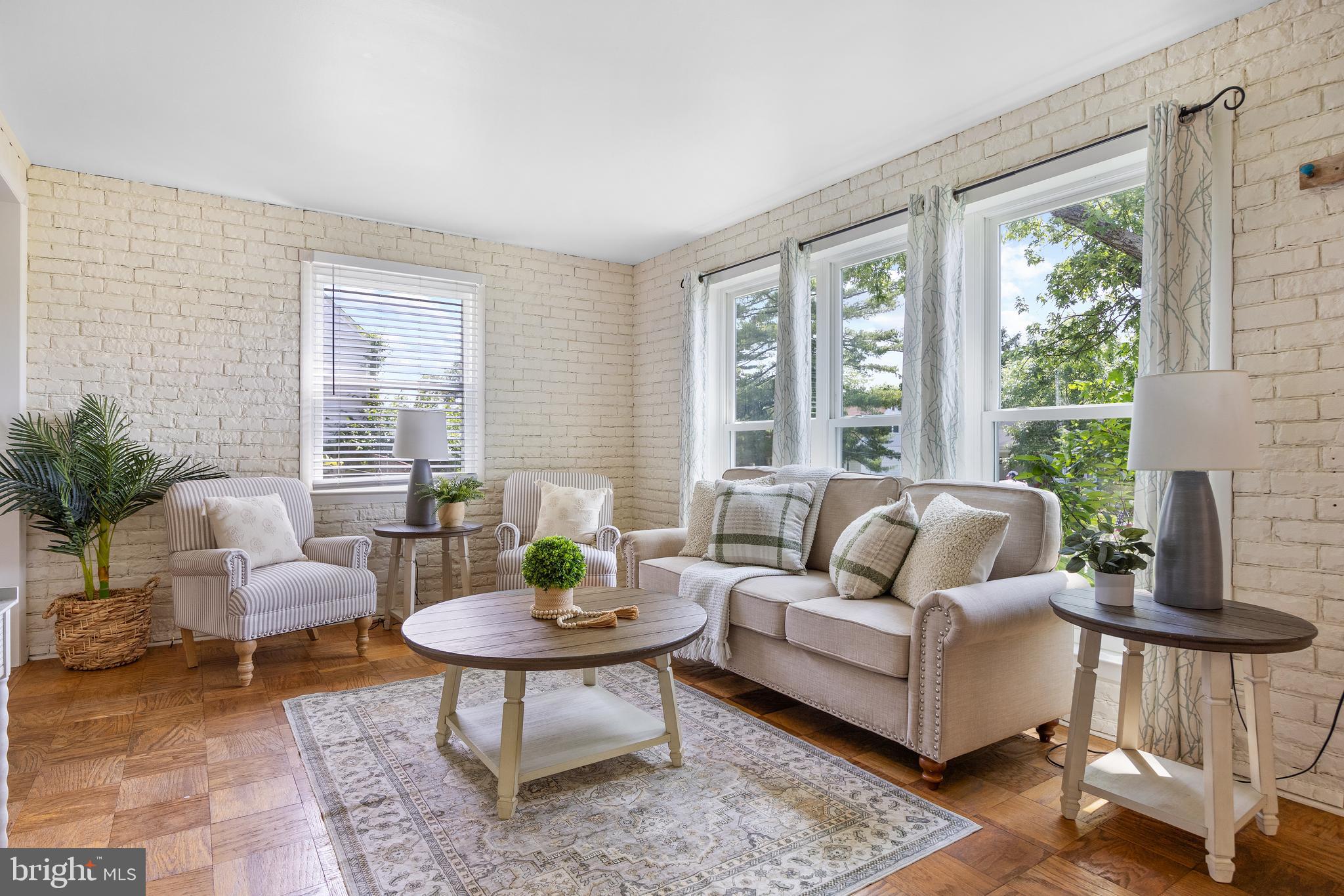 733 Cliffedge Road Baltimore, MD 21208 - Photo 8 of 46