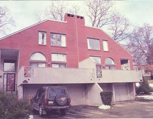 5 Catlin Road, Unit 5 Brookline, MA 02445 - Photo 1 of 1 Gallery Image 1