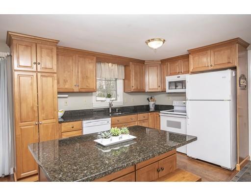 7 Kingsbury Road Canton, MA 02021 - Photo 6 of 29