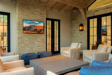$9,450,000 | 6702 East Kasba Circle, Paradise Valley, AZ 85253