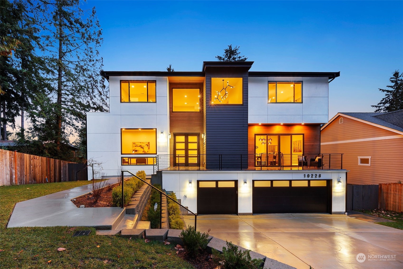 10228 Southeast 8th Street, Bellevue, WA 98004 Compass