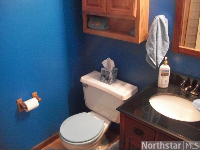 7608 Dunmore Road Woodbury, MN 55125 - Photo 2 of 18 Gallery Image 2