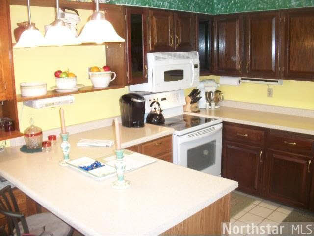 7608 Dunmore Road Woodbury, MN 55125 - Photo 7 of 18 Gallery Image 7