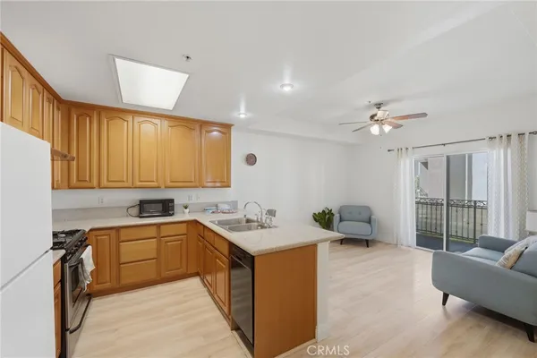 $510,000 | 17888 Alburtis Avenue, Unit B117, Artesia, CA 90701