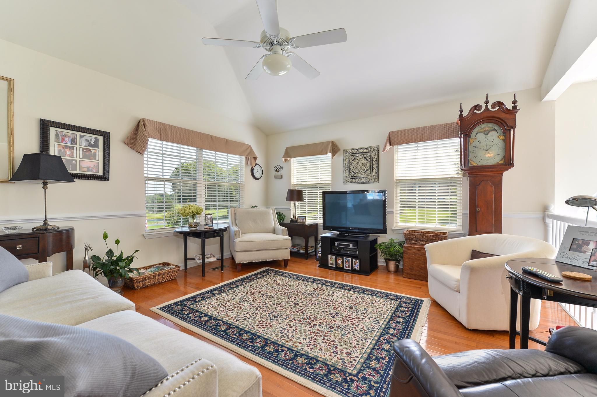 35 Lake Drive Rising Sun, MD 21911 - Photo 5 of 23 Living Room